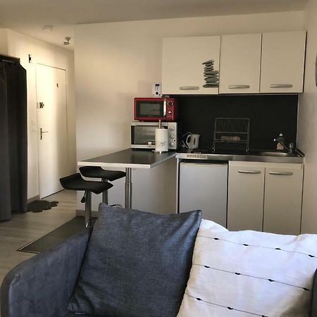 Beau Studio M Euroairport Basel-Freiburg Saint-Louis  Bagian luar foto